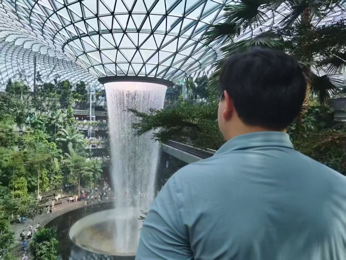 The Jewel waterfall at Changi Airport